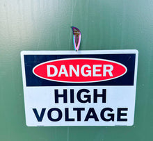 Load image into Gallery viewer, Tacticlips® Iridescent 2.0 - Minimalist Multi Tool Tactical Clip (4-pack)